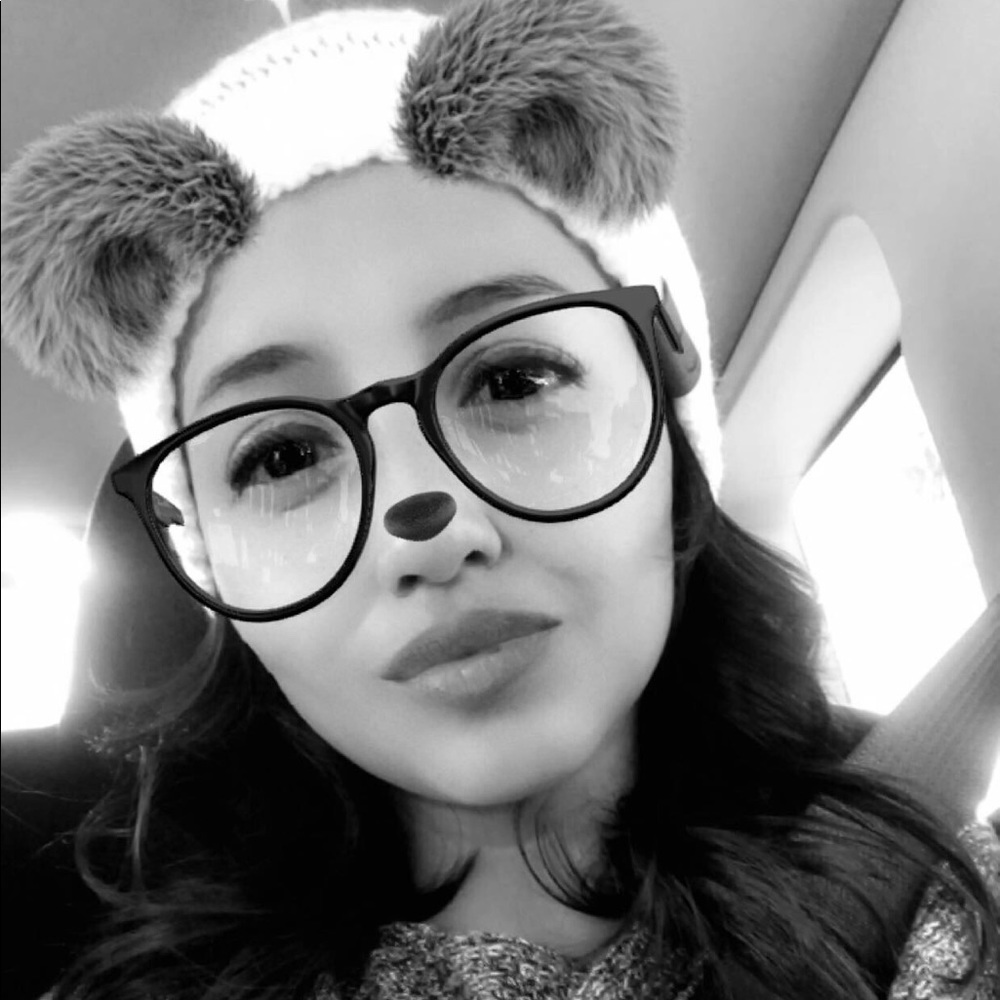 Meet your Posher, Karen